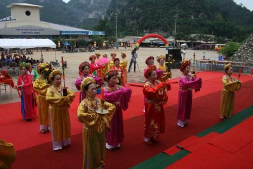 Chùm ảnh: nhộn nhịp hoạt động chào mừng Lễ động thổ chùa Phật Quang Sơn, tỉnh Lạng Sơn