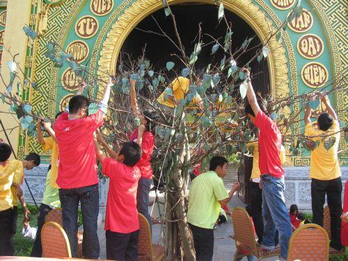 Những sự kiện ý nghĩa trong ngày đầu của Hội trại hè Lý Công Uẩn 2010