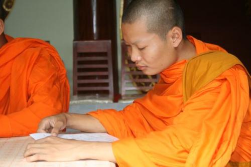 Khởi động hiến máu đón chào hội thảo Phật giáo toàn quốc 2010