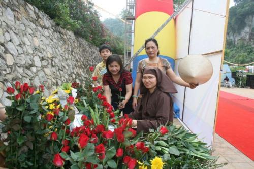 Chùm ảnh: nhộn nhịp hoạt động chào mừng Lễ động thổ chùa Phật Quang Sơn, tỉnh Lạng Sơn