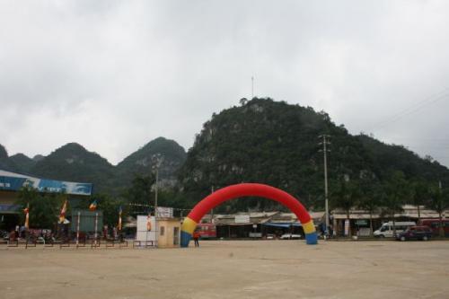 Chùm ảnh: nhộn nhịp hoạt động chào mừng Lễ động thổ chùa Phật Quang Sơn, tỉnh Lạng Sơn