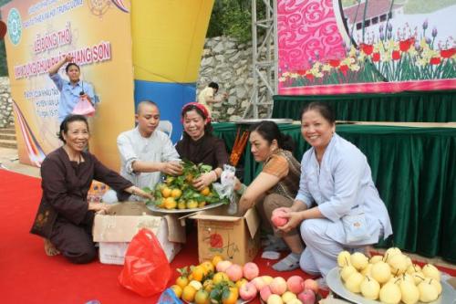 Chùm ảnh: nhộn nhịp hoạt động chào mừng Lễ động thổ chùa Phật Quang Sơn, tỉnh Lạng Sơn