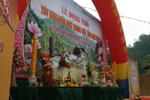 Chùm ảnh: nhộn nhịp hoạt động chào mừng Lễ động thổ chùa Phật Quang Sơn, tỉnh Lạng Sơn