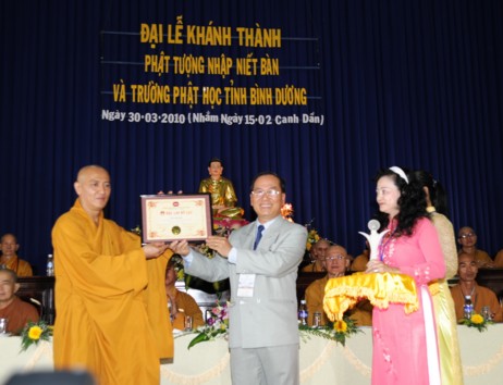 Chùm ảnh: Đại lễ khánh thành tượng Phật nhập Niết bàn dài nhất VN