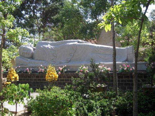 Xin mời bạn tới