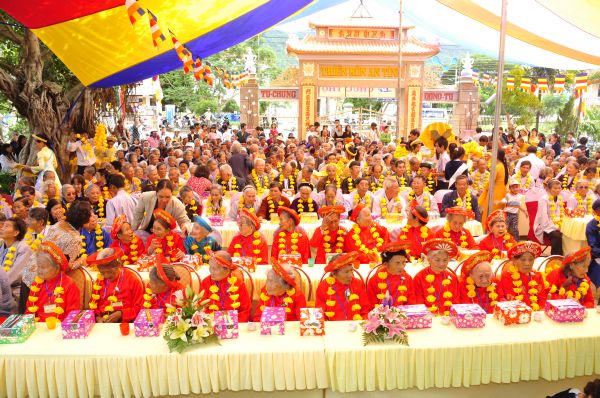 Lâm Đồng: Đại lễ Vu lan Báo hiếu và mừng thọ 600 cụ tại chùa Giác Hải