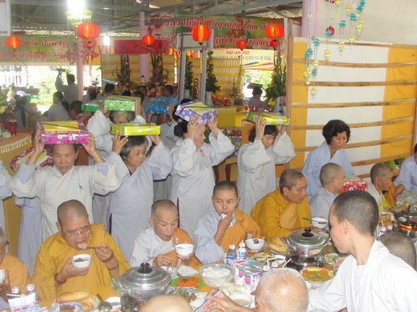 BRVT: Gần 1000 Phật tử tham dự đại lễ Vu lan và Trai đàn giải oan Bạt độ tại chùa Từ Hiếu