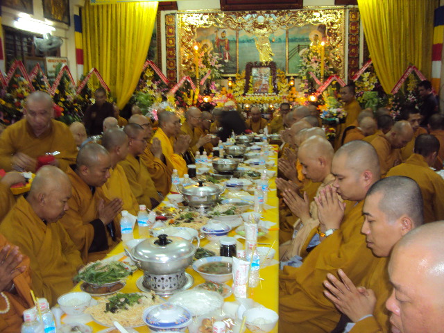 Chùm ảnh: Chùa Giác Ngộ tổ chức lễ húy kỵ cố viện chủ HT thượng Thiện hạ Huệ