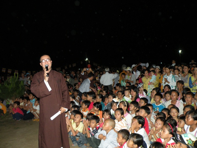 Trăng Mùa Tây Nguyên