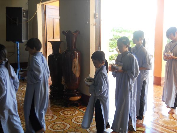 Đắk Lắk: Khai giảng khóa tu Những búp sen non tại chùa Linh Sơn