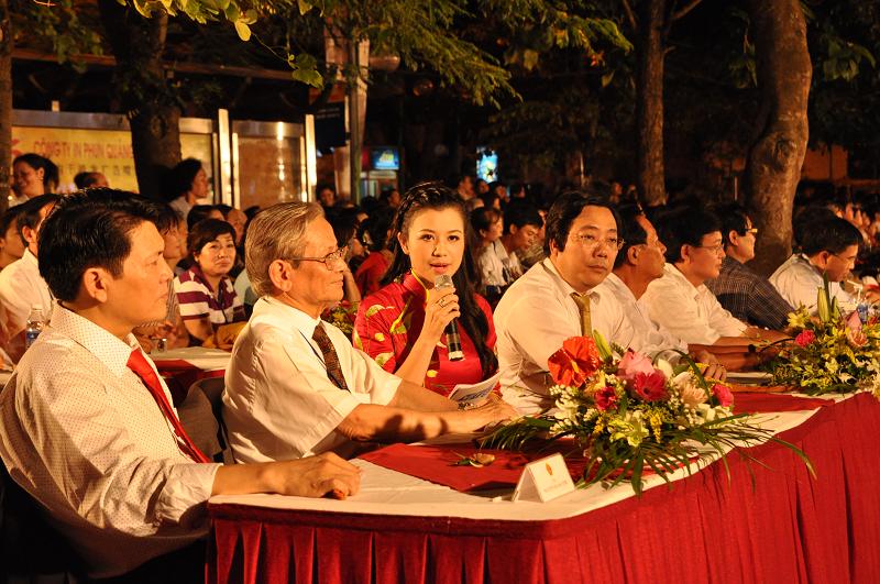 Giao lưu hòa điệu văn hóa – Khát vọng hòa bình