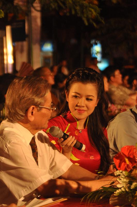 Giao lưu hòa điệu văn hóa – Khát vọng hòa bình