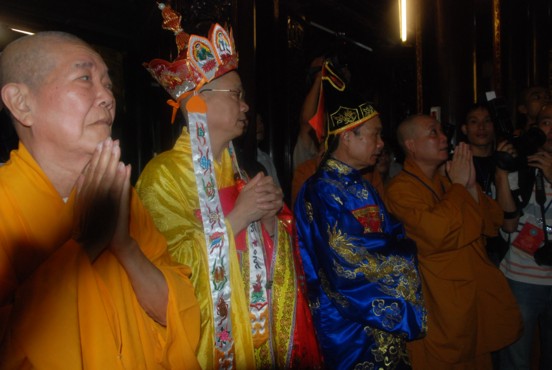 Bắc Ninh: Phụng nghinh long vị tám vị vua triều Lý