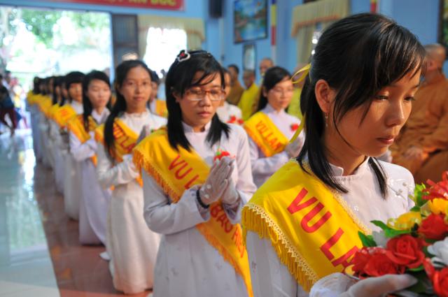 TP. HCM: Hơn 2000 người tham dự đại lễ Vu lan báo hiếu tại chùa Quang Thọ - Hóc Môn