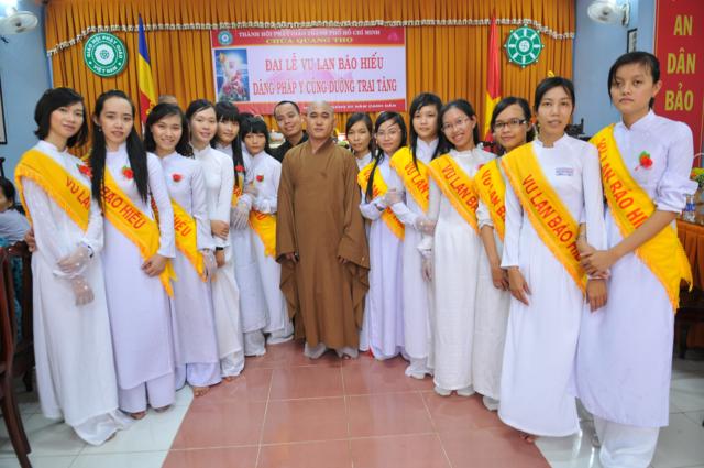 TP. HCM: Hơn 2000 người tham dự đại lễ Vu lan báo hiếu tại chùa Quang Thọ - Hóc Môn