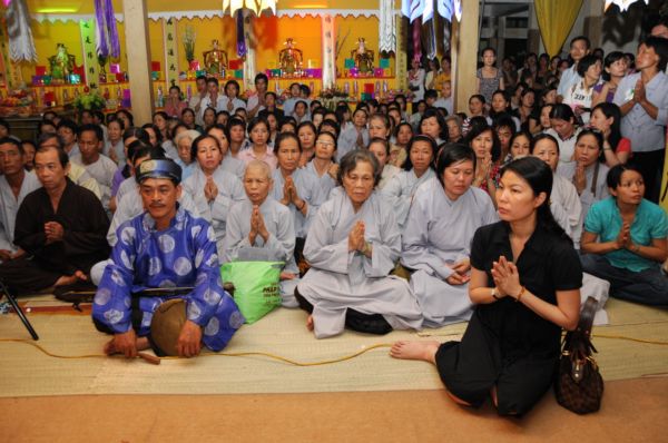 Đàn Chẩn tế tại chùa Vĩnh Nghiêm