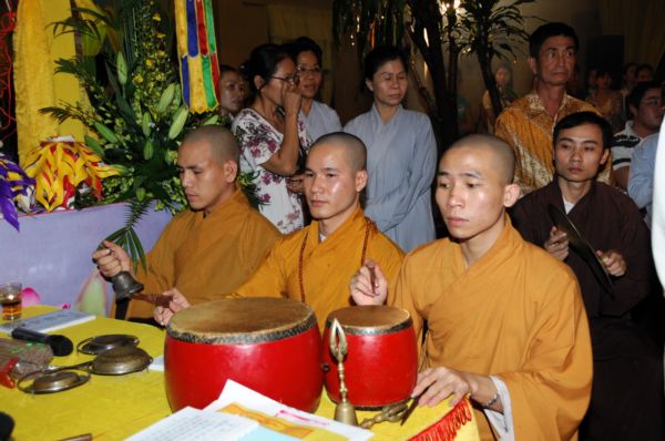 Đàn Chẩn tế tại chùa Vĩnh Nghiêm