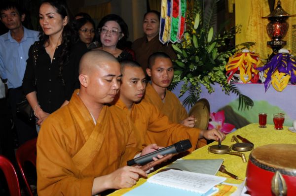 Đàn Chẩn tế tại chùa Vĩnh Nghiêm