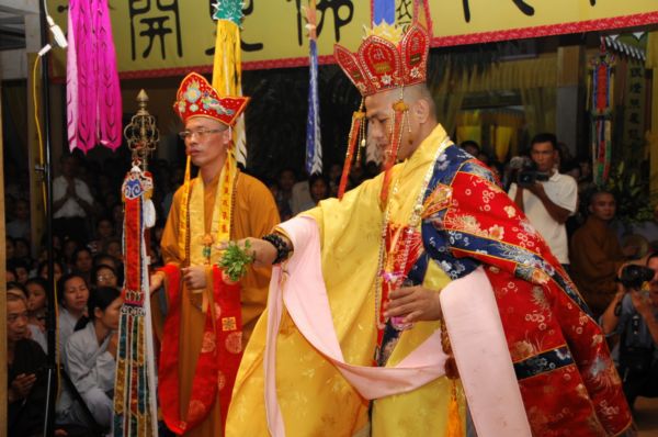 Đàn Chẩn tế tại chùa Vĩnh Nghiêm