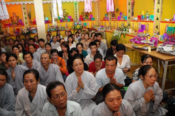 Đàn Chẩn tế tại chùa Vĩnh Nghiêm