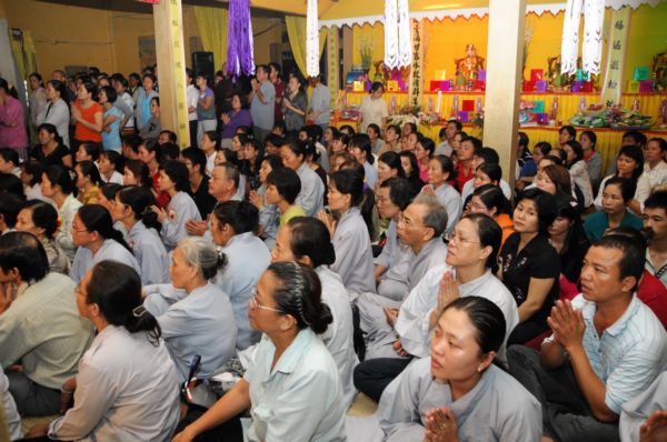 Đàn Chẩn tế tại chùa Vĩnh Nghiêm