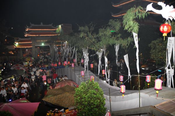 Đàn Chẩn tế tại chùa Vĩnh Nghiêm