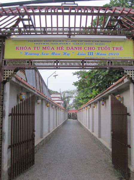 Hương sen mùa hạ hân hoan chuẩn bị giờ khai khóa