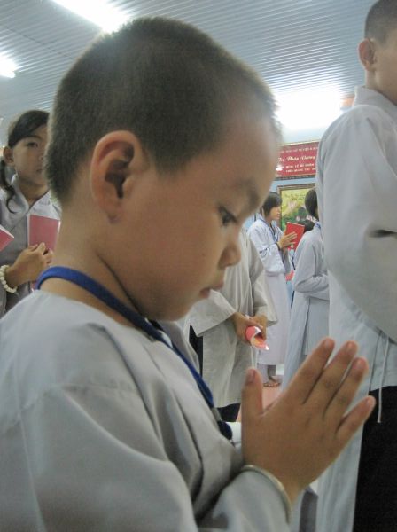 Hương sen mùa hạ hân hoan chuẩn bị giờ khai khóa