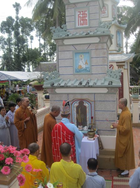 Đồng Tháp – Lễ húy kỵ và Vu lan Báo hiếu