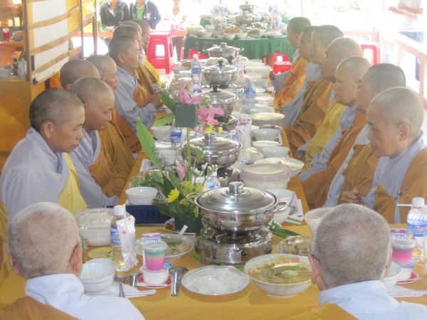 BRVT: Gần 1000 Phật tử tham dự đại lễ Vu lan và Trai đàn giải oan Bạt độ tại chùa Từ Hiếu