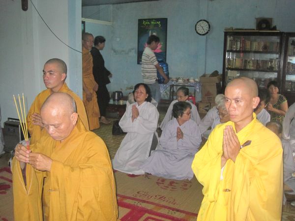 TP.HCM: Chùa Linh Sơn lễ Húy kỵ tưởng nhớ ân Sư