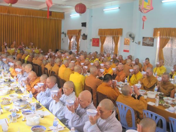 TP.HCM: Chùa Linh Sơn lễ Húy kỵ tưởng nhớ ân Sư