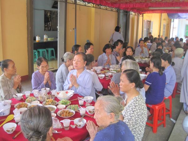 TP.HCM: Chùa Linh Sơn lễ Húy kỵ tưởng nhớ ân Sư