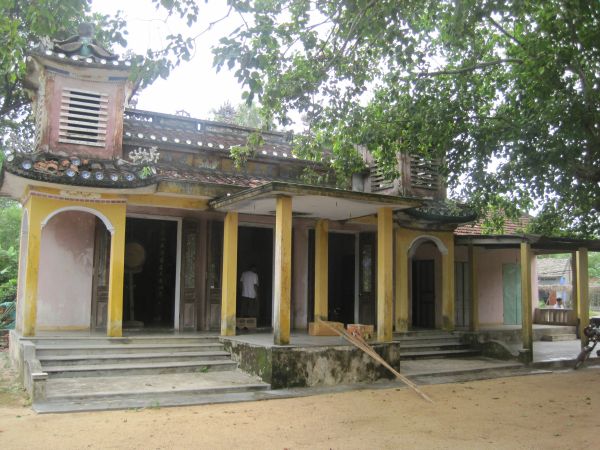 Quảng Nam: Hành trình về nguồn cội, lễ Báo hiếu và tặng quà Trung Thu