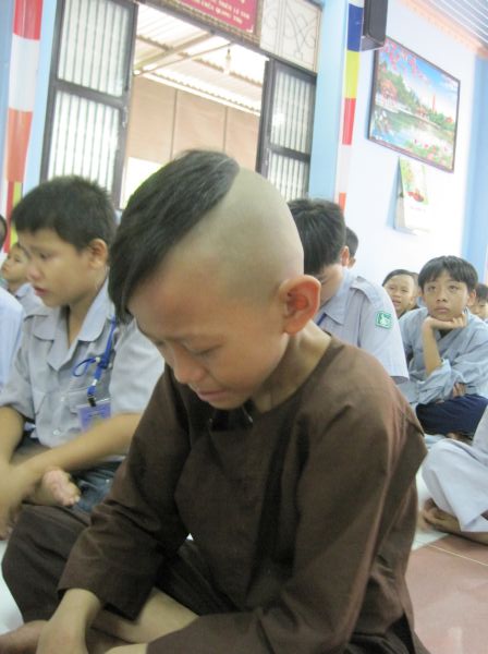 Trọn niềm hiếu đạo