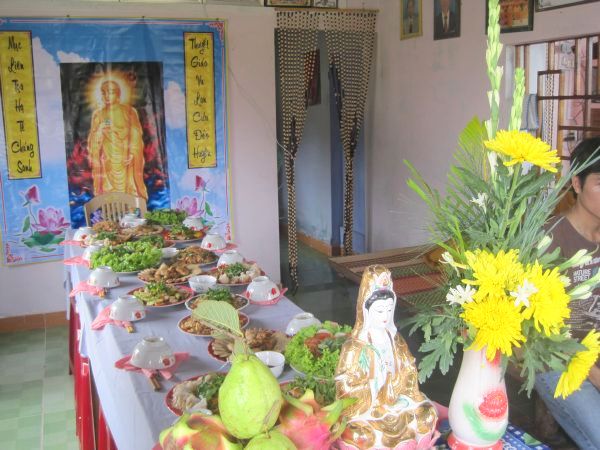 Phát 300 phần quà tại Quảng Nam và sự gặp gở người bạn chung trường ĐĐ. Thích Tâm Mẫn