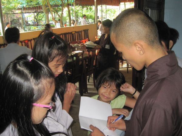 Tiệc trà chia tay