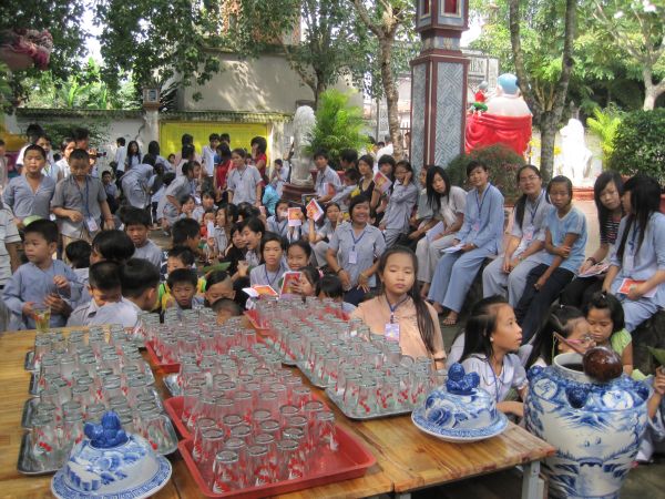 Tiệc trà chia tay