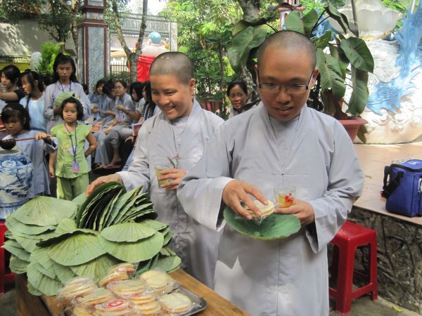 Tiệc trà chia tay