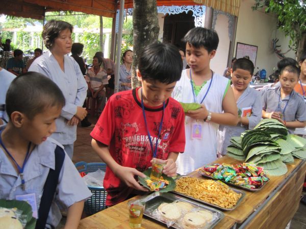 Tiệc trà chia tay