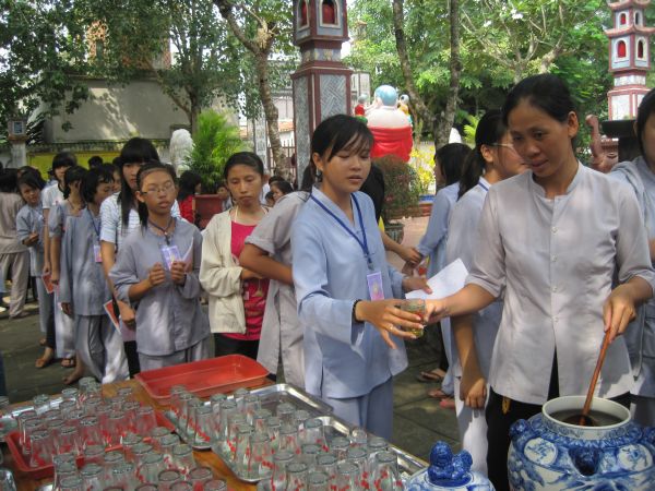 Tiệc trà chia tay