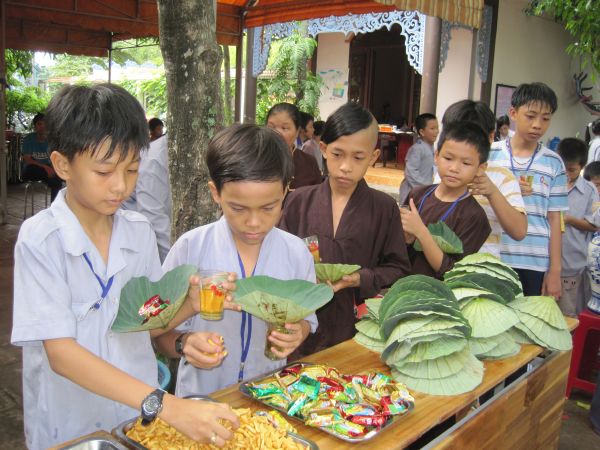 Tiệc trà chia tay