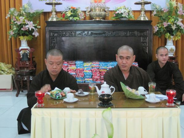 Tiệc trà chia tay