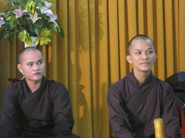 Tiệc trà chia tay