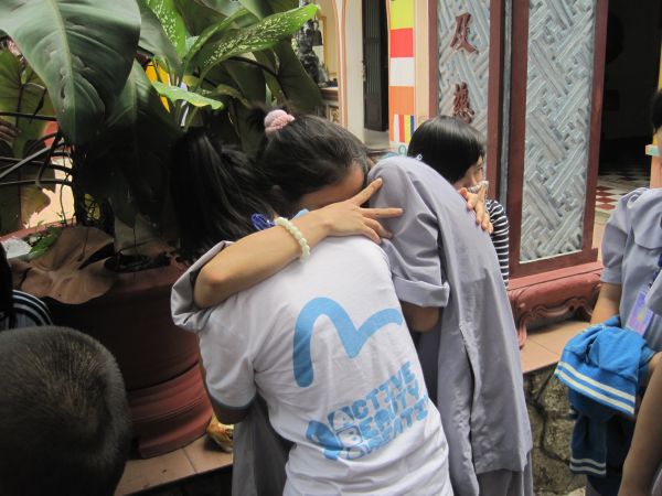 Tiệc trà chia tay