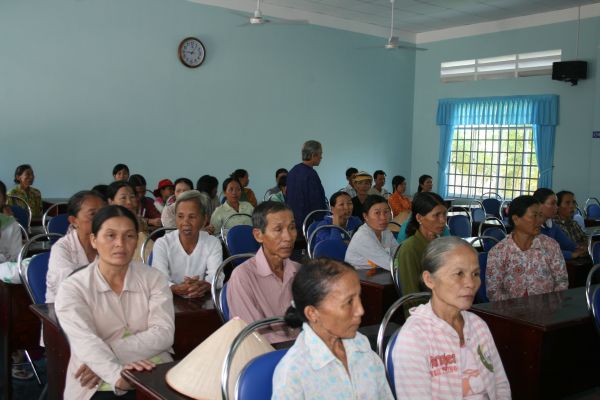 Đạo Phật Ngày Nay làm từ thiện tại Bà Rịa - Vũng Tàu