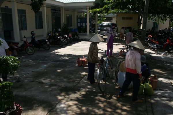 Đạo Phật Ngày Nay làm từ thiện tại Bà Rịa - Vũng Tàu