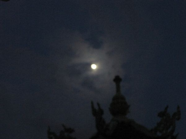 TPHCM: Đêm hội Trăng rằm tại chùa Giác Huệ