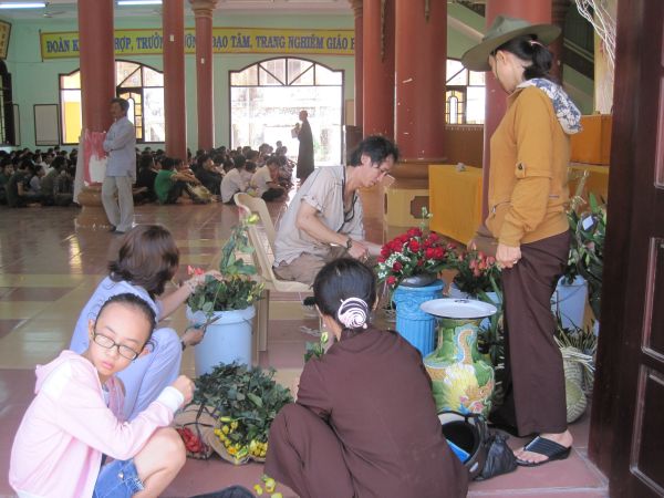 Hương hội hè – ngày đầu vào trại