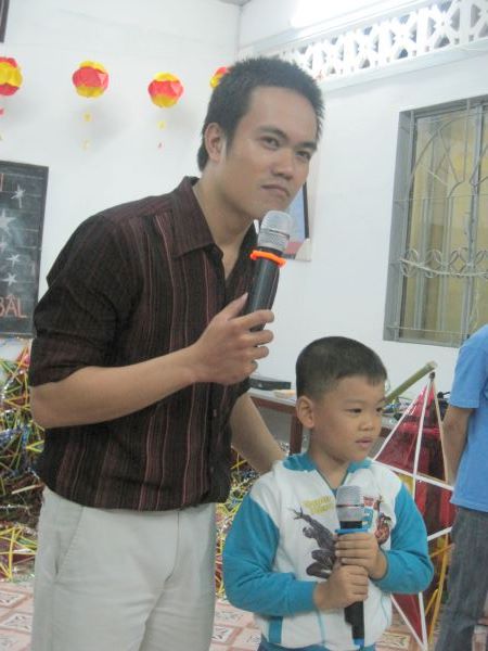 TPHCM: Đêm hội Trăng rằm tại chùa Giác Huệ